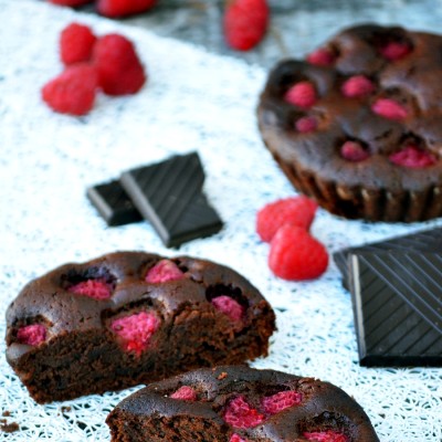 Raspberry brownies