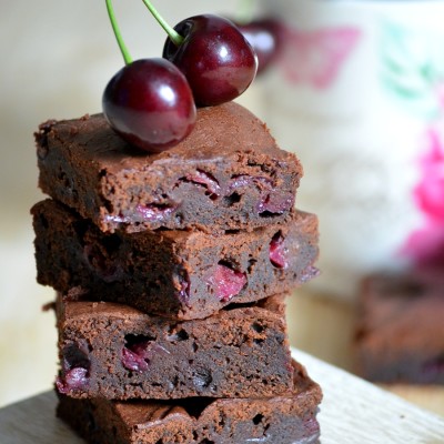 Brownies cu cirese – Cherry brownies
