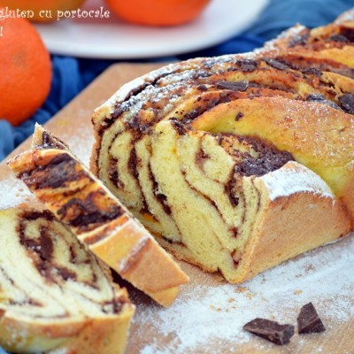 Cozonac fara gluten cu portocale, ciocolata neagra si ghimbir