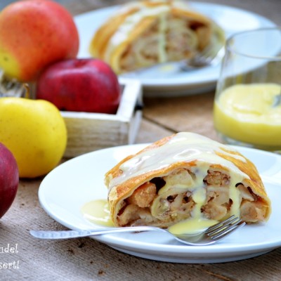 Strudel cu mere si crema de vanilie