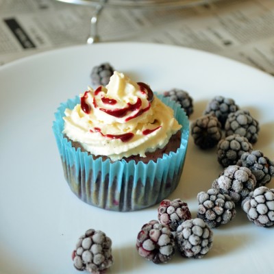 Cupcakes cu mure – Blackberry cupcakes