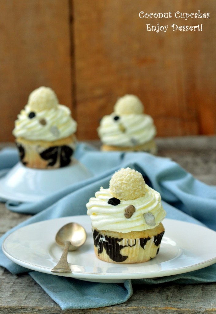 Cupcakes cu cocos